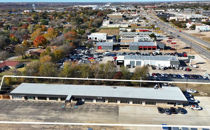 Pictures of Retail property located at 8331 Camp Bowie W Blvd, Fort Worth, TX 76116 for sales - image #1