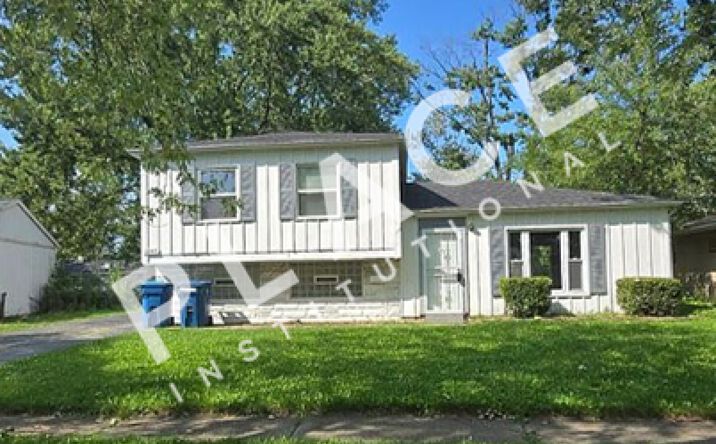 Pictures of Multifamily property located at 1823 218th St, Sauk Village, IL 60411 for sales - image #1