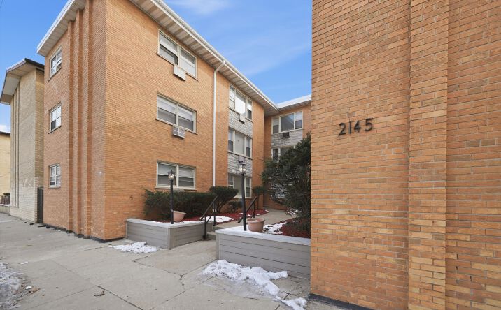 image of property at 2145 E 87TH ST Chicago IL 60617-3014