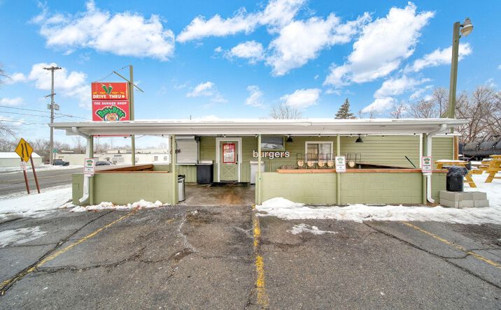 Pictures of Retail property located at 2400 Page Ave, Jackson, MI 49203 for sales - image #1