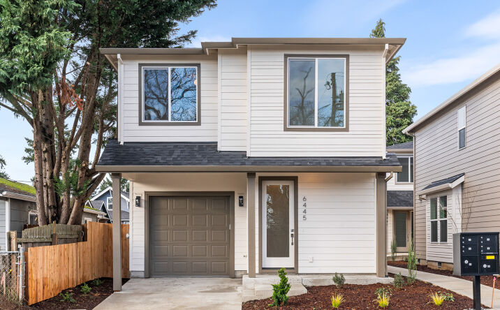 Pictures of Multifamily property located at 6445 SE 88th Ave, Portland, OR 97266 for sales - image #1