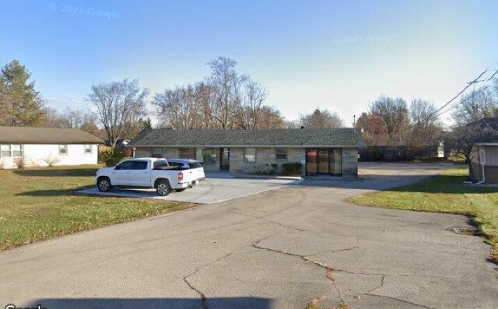 Pictures of Retail property located at 4112 Wheeling Ave, Muncie, IN 47304 for sales - image #1