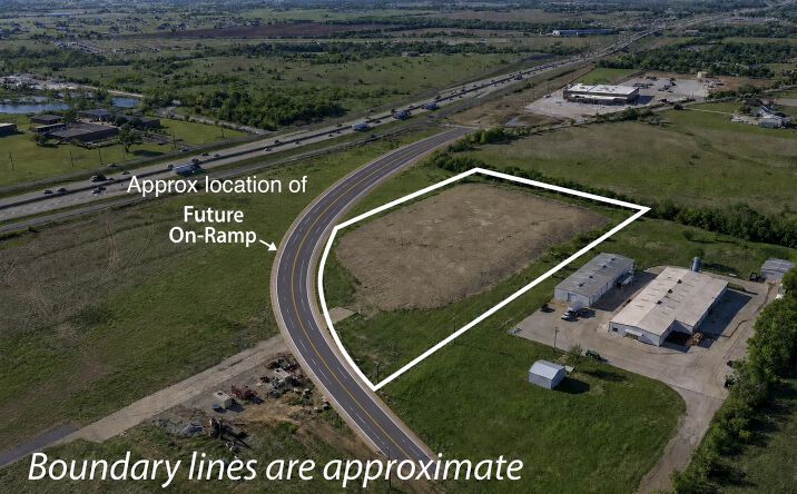 Pictures of Land, Office, Retail property located at 2824 Milam Rd E, Sanger, TX 76266 for sales - image #1