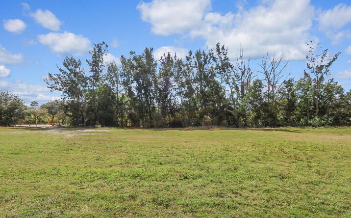 Pictures of Land property located at Unassign Indiantown Rd., Jupiter, FL 33478 for sales - image #1