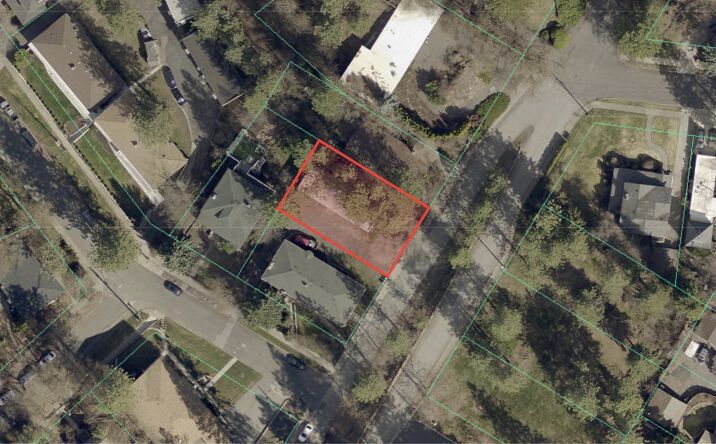 Pictures of Land property located at 780 W Cliff Dr, Spokane, WA 99204 for sales - image #1