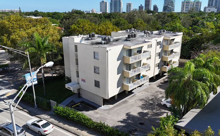 Pictures of Multifamily property located at 3050 S Dixie Hwy, Miami, FL 33133 for sales - image #1