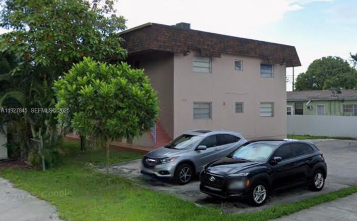Pictures of Multifamily property located at 2155 SW 72nd Ave, Miami, FL 33155 for sales - image #1