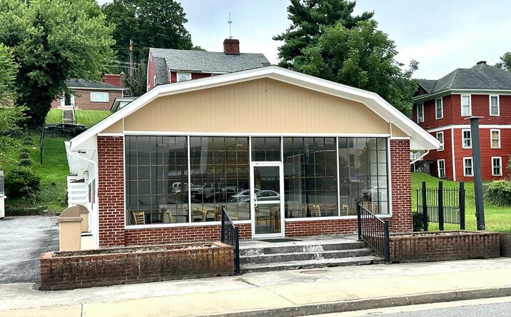 Pictures of Mixed Use, Retail property located at 510 Spring Street, Bluefield, VA 24605 for sales - image #1