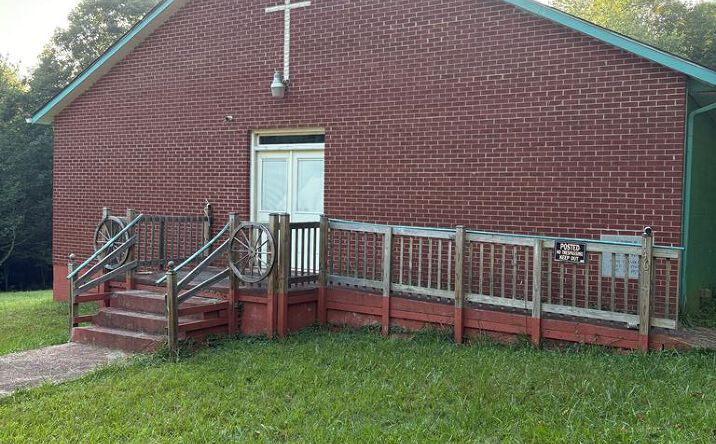 Pictures of Mixed Use, Special Purpose property located at 146 Cammellia Lane, Speedwell, VA 24374 for sales - image #1