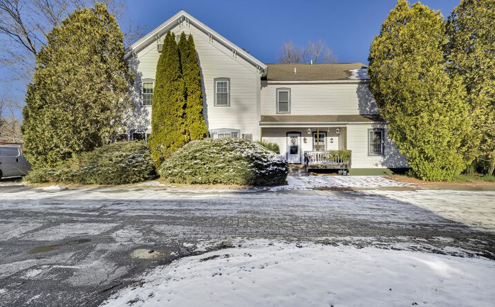 Pictures of Multifamily property located at 5 Brookside Ln, 710, CT 06281 for sales - image #1