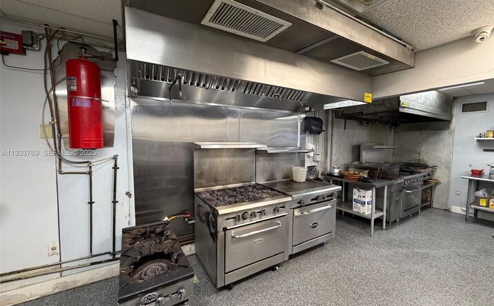 Pictures of Business for Sale, Retail property located at for sale SW restaurant, Miami, FL 33166 for sales - image #1