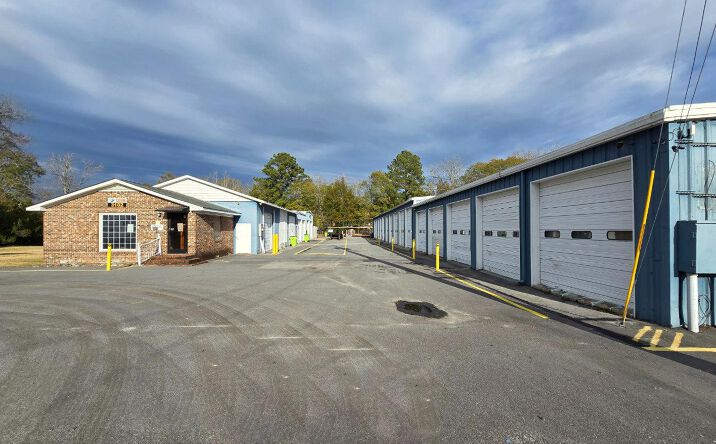 Pictures of Industrial property located at 3102 Oaks Rd, New Bern, NC 28560 for sales - image #1