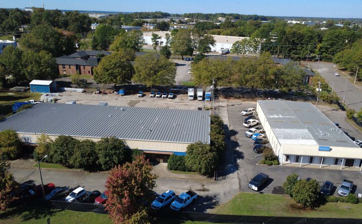 Pictures of Industrial property located at 3955 Whitebrook Dr, Memphis, TN 38118 for sales - image #1