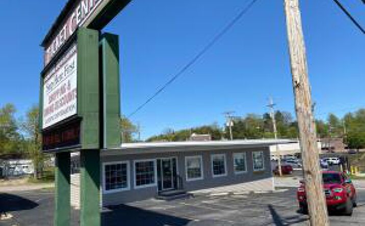 Pictures of Office, Retail property located at 1805 West 76 Country Boulevard, Branson, MO 65616 for sales - image #1