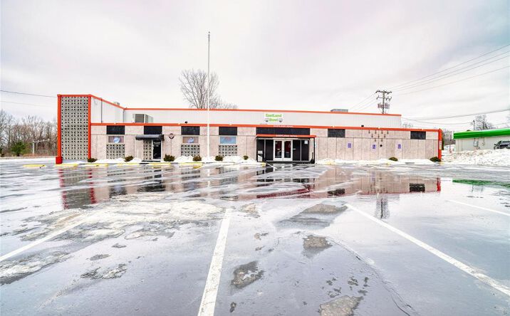 Pictures of Retail, Industrial property located at 3729 McClelland Ave, Erie, PA 16510 for sales - image #1