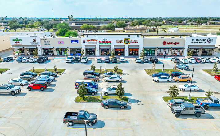 Pictures of Retail property located at 1300 Trenton Rd, McAllen, TX 78504 for sales - image #1