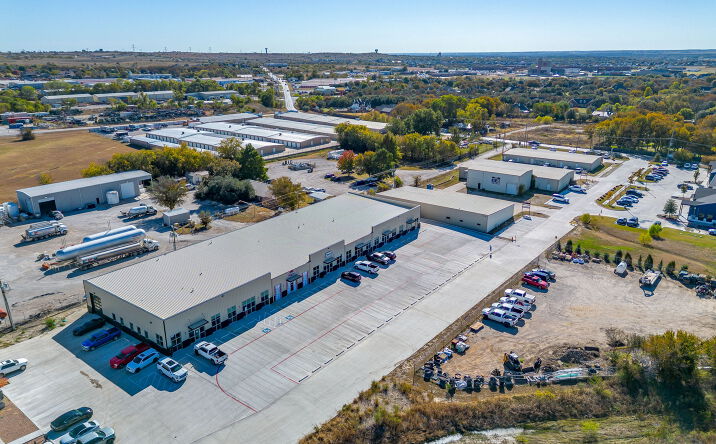 Pictures of Mixed Use, Office, Retail property located at 9899 E Bankhead Hwy, Aledo, TX 76008 for sales - image #1