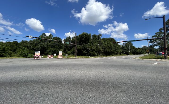 Pictures of Land property located at 6017 Hilburn Rd, Pensacola, FL 32504 for sales - image #1