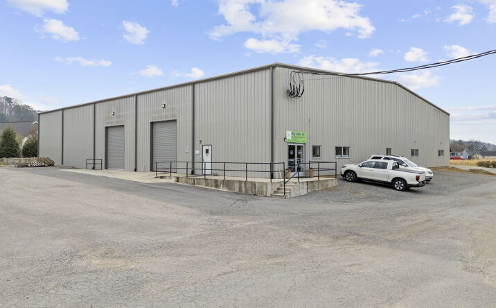 Pictures of Industrial, Office property located at 45 Little Ponderosa Trail, Dunlap, TN 37327 for sales - image #1