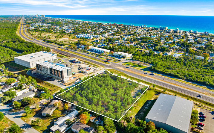 Pictures of Land property located at 22000 Panama City Beach Pkwy, Panama City Beach, FL 32413 for sales - image #1