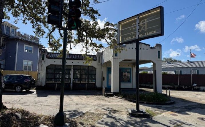 Pictures of Retail property located at 5022 Bienville St, New Orleans, LA 70119 for sales - image #1