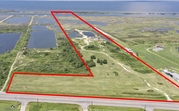 Pictures of Land property located at 2169 Texas 87, Bolivar Peninsula, TX 77650 for sales - image #1