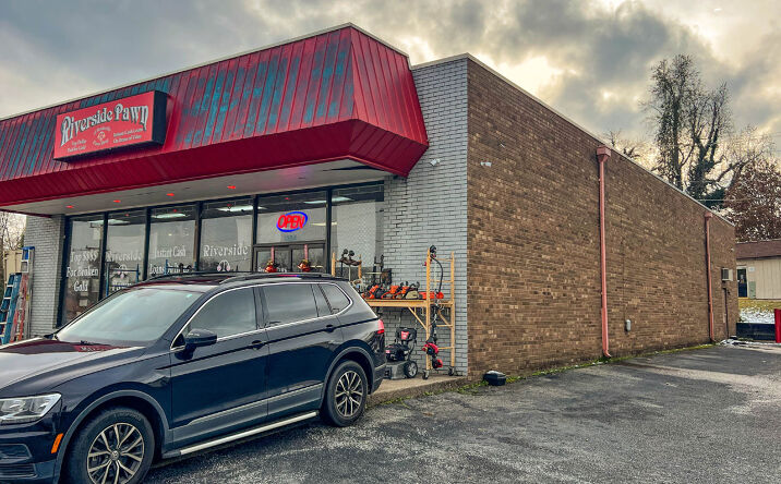 Pictures of Retail property located at 1304 S Scales St, Reidsville, NC 27320 for sales - image #1