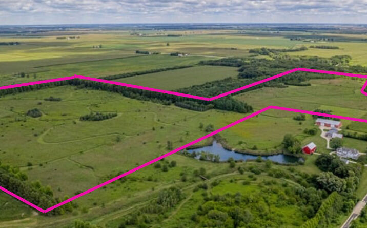 Pictures of Land property located at 97.49 acres 2700 North Road, Ashkum, IL 60911 for sales - image #1