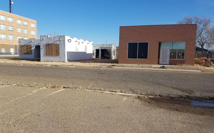 Pictures of Office property located at 301 & 305 S B S B & 213 W 3rd St., Portales, NM 88130 for sales - image #1