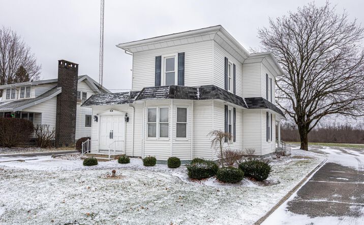 Pictures of Mixed Use, Retail, Land, Office, Multifamily property located at 73 W Walnut Street, Marengo, OH 43334 for sales - image #1