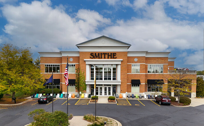 Pictures of Retail property located at 4 81st Ave, Merrillville, IN 46410 for sales - image #1
