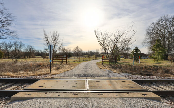 Pictures of Land property located at 6684 E State Hwy OO, Strafford, MO 65757 for sales - image #1