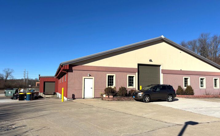 Pictures of Industrial property located at 66 Prokop Road, Oxford, CT 06478 for sales - image #1
