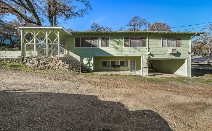 Pictures of Multifamily property located at 14840 Valley, Clearlake, CA 95422 for sales - image #1