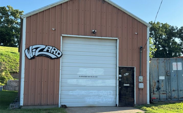 Pictures of Industrial, Office, Special Purpose, Retail property located at 2410 W Admiral Boulevard, Tulsa, OK 74127 for sales - image #1