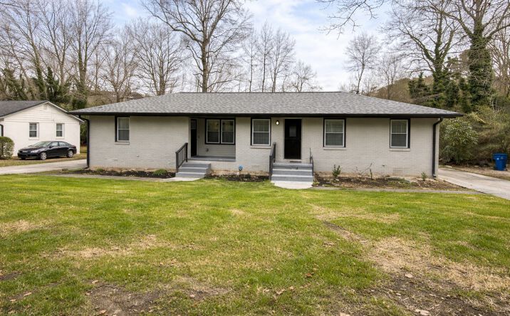 Pictures of Multifamily property located at 839 Commodore Dr NW, Atlanta, GA 30318, 841 Commodore Dr NW, Atlanta, GA 30318 for sales - image #1