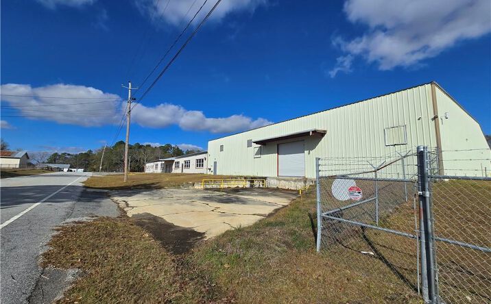 Pictures of Industrial property located at 318 Modoc Road, Swainsboro, GA 30401 for sales - image #1