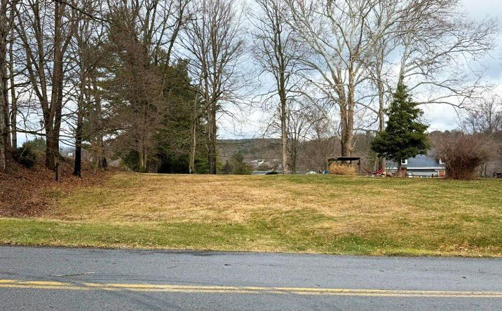 Pictures of Land, Multifamily property located at TBD Highland Drive, Marion, VA 24354 for sales - image #1