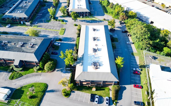 Pictures of Office property located at 444 Metroplex Dr, Nashville, TN 37211 for sales - image #1