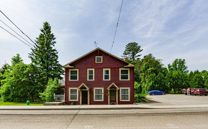 Pictures of Multifamily property located at 5732&5734 NYS Route 9N, Wilmington, NY 12997 for sales - image #1