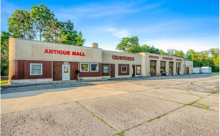 Pictures of Retail, Office, Industrial property located at 604 E Wisconsin, Sparta, WI 54656 for sales - image #1