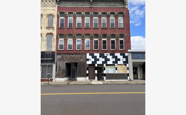 Pictures of Mixed Use, Multifamily, Retail property located at 112-114 Lake St, Elmira, NY 14901 for sales - image #1