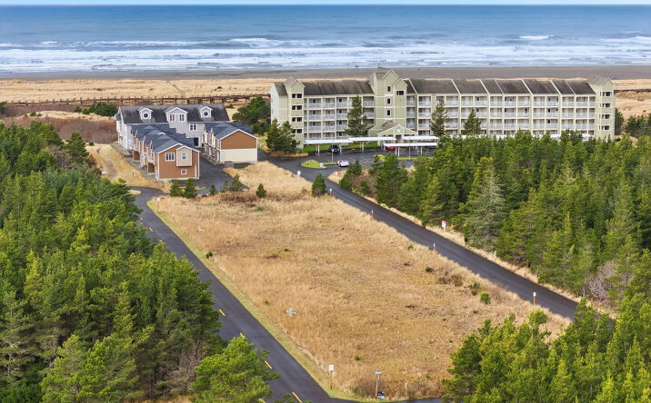 Pictures of Land, Mixed Use, Multifamily property located at 7th St SW, Long Beach, WA 98631 for sales - image #1
