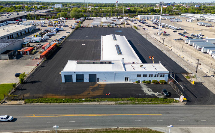 Pictures of Industrial property located at 5504 W 47th St, Forest View, IL 60638 for sales - image #1