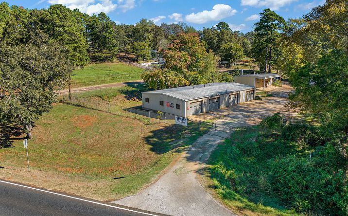 Pictures of Industrial, Mixed Use, Office, Retail, Self Storage property located at 28524 US-69, Rusk, TX 75785 for sales - image #1