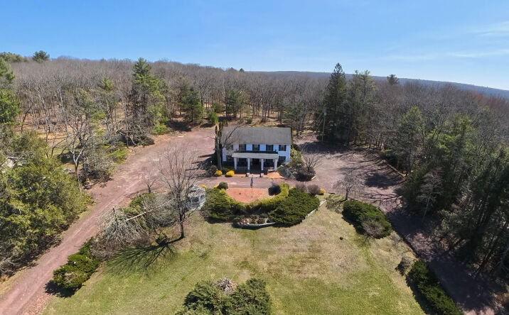 Pictures of Business for Sale, Hospitality, Mixed Use property located at 5501 Bear Creek Blvd, Bear Creek Village, PA 18602 for sales - image #1