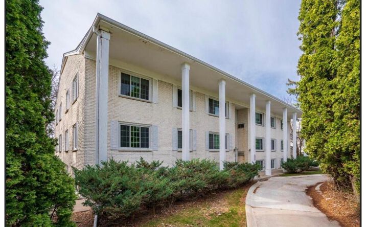 Pictures of Multifamily property located at 4001 Mavelle Drive, Edina, MN 55435 for sales - image #1