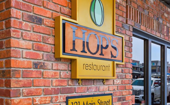 Pictures of Business for Sale, Hospitality, Mixed Use, Retail property located at 121 Main St, Kalispell, MT 59901 for sales - image #1
