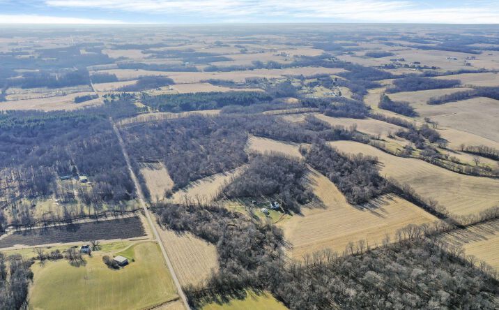 Pictures of Land, Mixed Use property located at Lonesome Road NW #LOT 5, Thornville, OH 43076 for sales - image #1