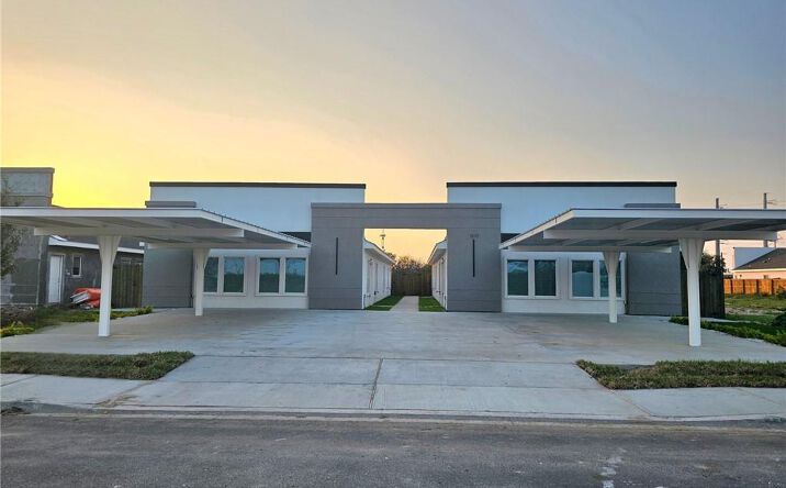 Pictures of Multifamily property located at 1317 N Aryana Avenue, Edinburg, TX 78541 for sales - image #1